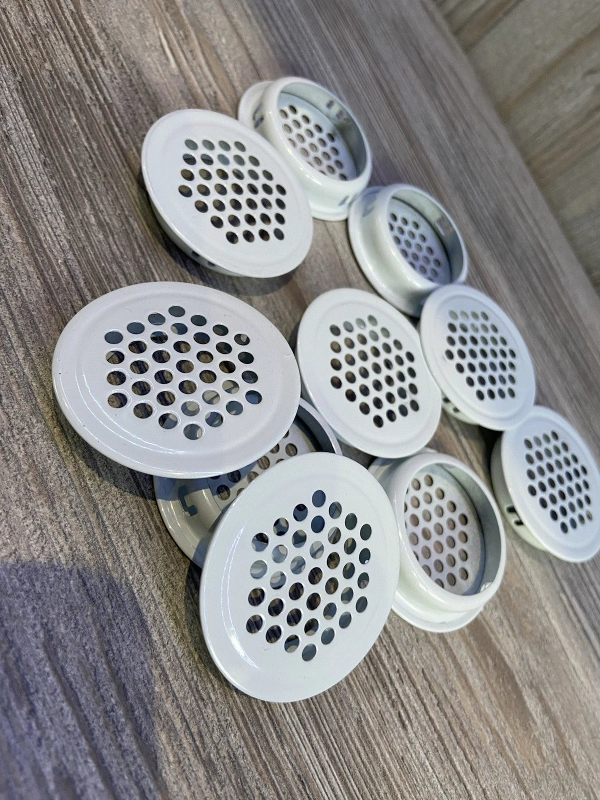 10 x White Steel Vivarium Vents 35mm