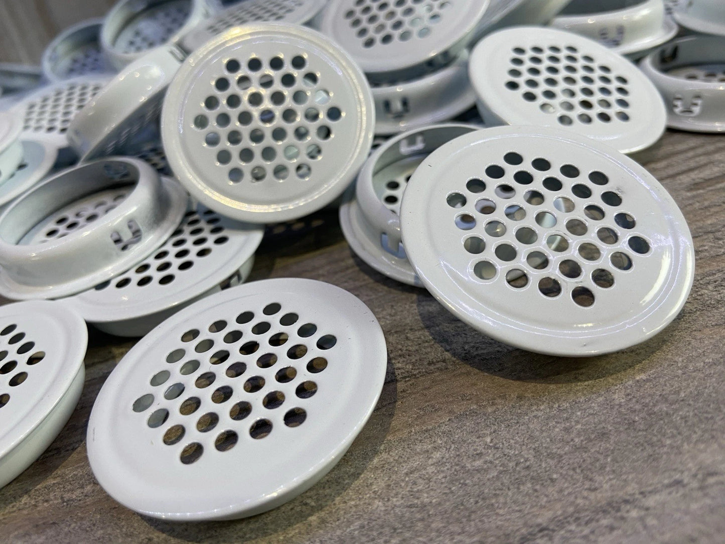 100 White Steel Vivarium Vents 35mm
