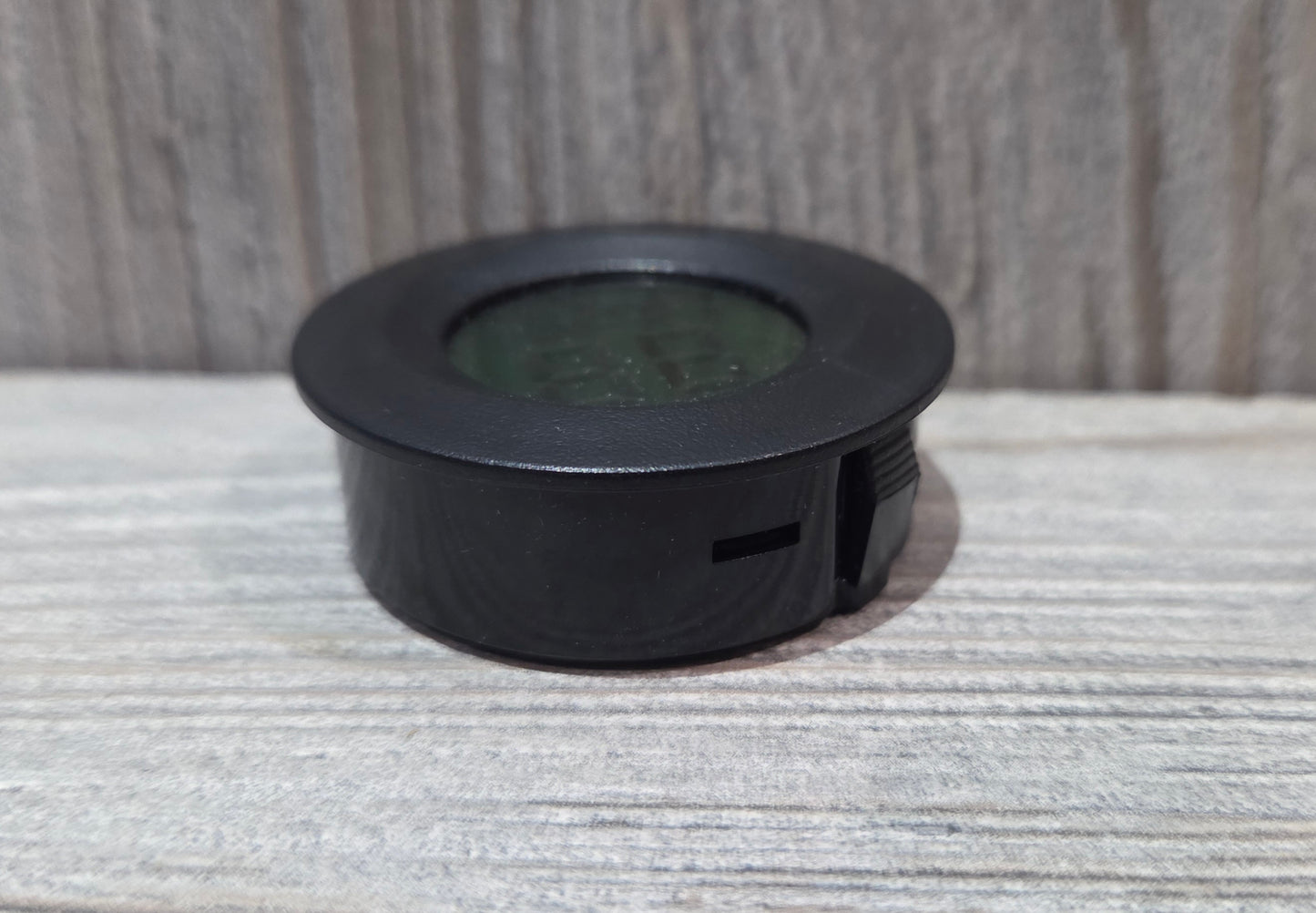 Black Recessed Circular Vivarium Thermometer Humidity