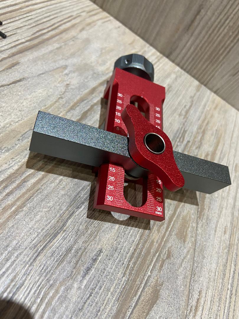 2-in-1 Cabinet Door Mounting Jig